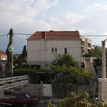 Apartment Apartments With A Parking Space Dubrovnik - 4675