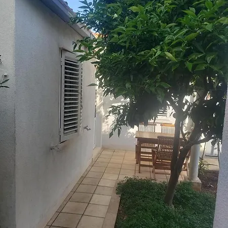 Apartments With A Parking Space Dubrovnik - 4675