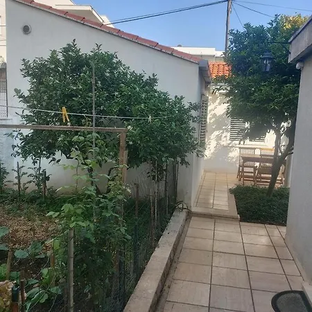 Apartments With A Parking Space Dubrovnik - 4675 Lejlighed *
